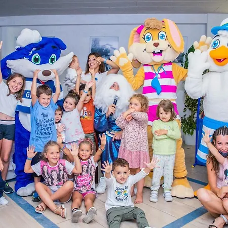 Hotell Loris - Valentini Family Village 3*