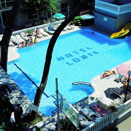 Loris - Valentini Family Village Otel 3*