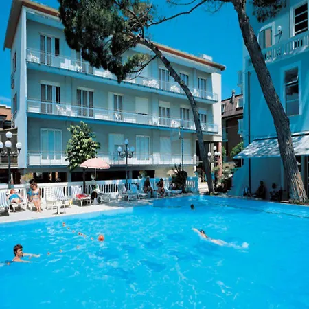 Loris - Valentini Family Village