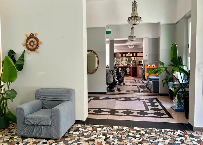 Loris - Valentini Family Village